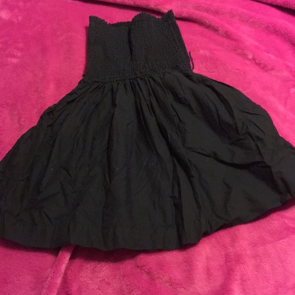 Dress - Picture 4 of 5